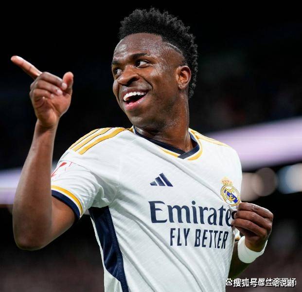 em, 觉盛宴, 都展现出了 em, 觉盛宴, 都展现出了