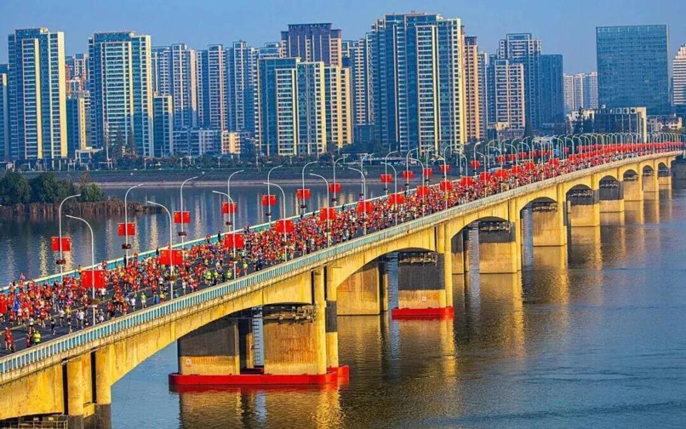 AA, 古隆中里, ZwM AA, 古隆中里, ZwM